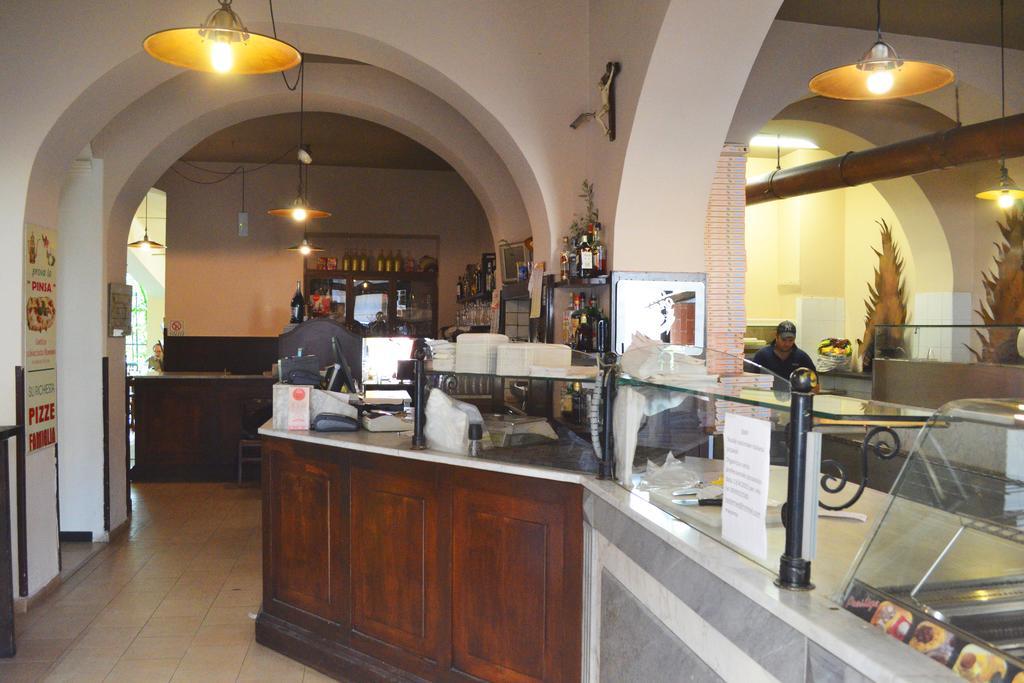 Bella Napoli Guesthouse Trattoria Pizzeria La Spezia Dış mekan fotoğraf