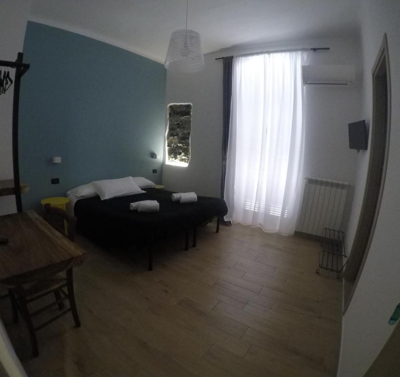 Bella Napoli Guesthouse Trattoria Pizzeria La Spezia Dış mekan fotoğraf